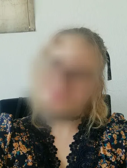 Amalie, 32