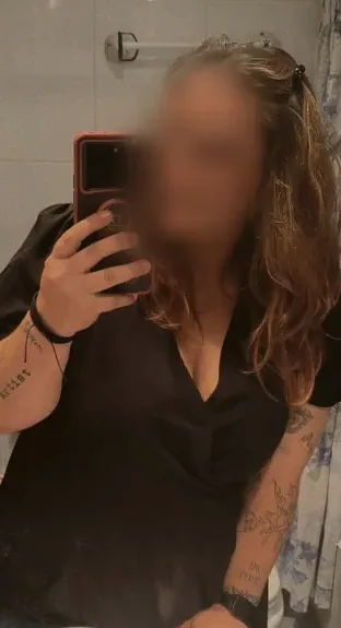 Anne, 35