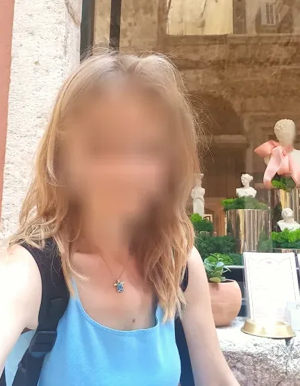 Cecilie, 39