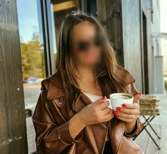 Hanne, 27