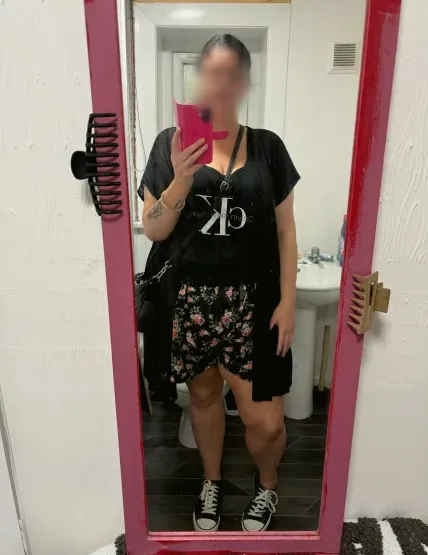 Josefine, 37