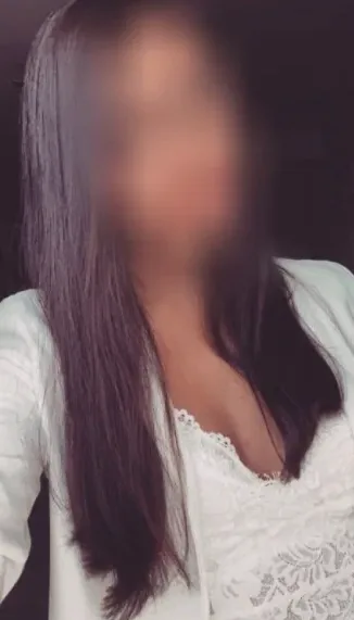 Rikke, 28