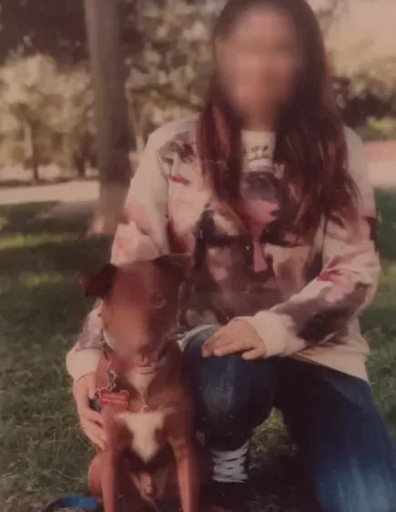 Sofie, 35